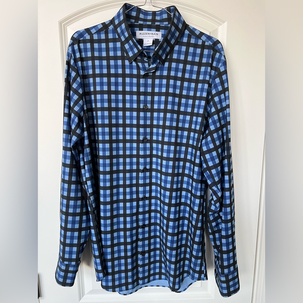 Mizzen + Main Leeward Dress Shirt (Blue & Black Plaid)
